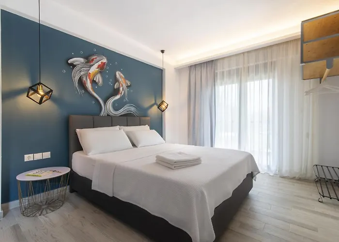 Varka Nikiti (Sithonia)